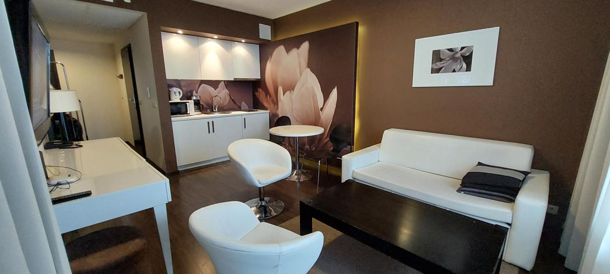Apartament 2 Pokojowy Prywatny Z Aneksem Kuchennym W Hotelu Diva Kołobrzeg Eksteriør billede